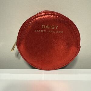 Daisy Marc Jacobs Small Round Makeup Case Red NWOT.